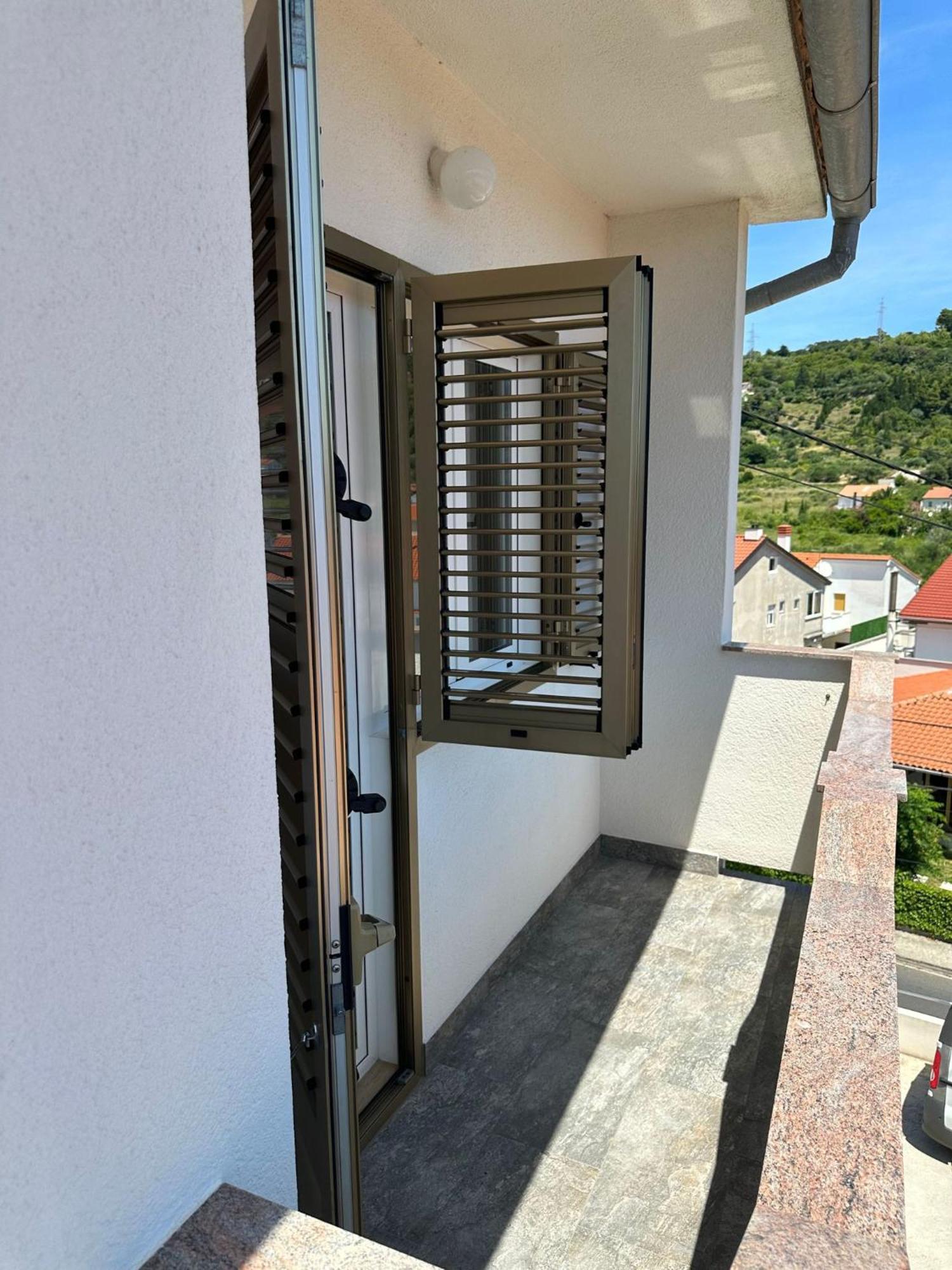 Apartments Vinse Near Rab Center Rab Town Zewnętrze zdjęcie